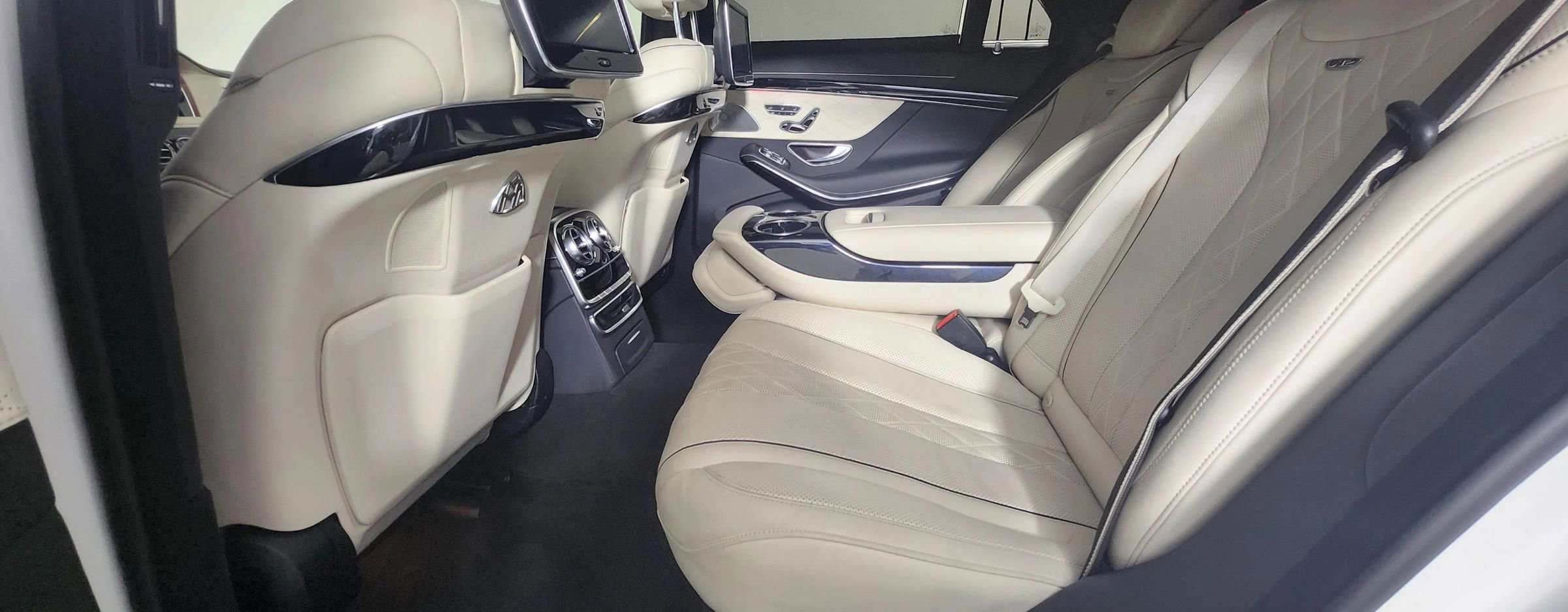 Used 2016 Mercedes-Benz S 600 S 600 Sedan 4D image 19