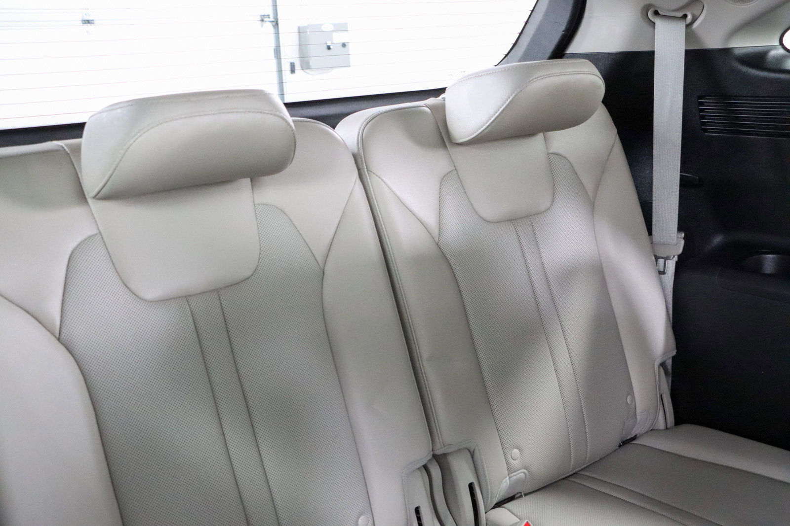 Used 2021 Kia Sorento SX image 31