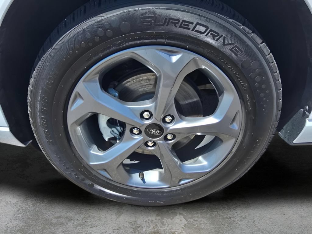 Used 2023 Ford Escape ST-Line Select AWD/4WD image 9