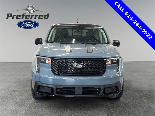 New 2025 Ford Maverick Lariat w/ Black Appearance Package image 10