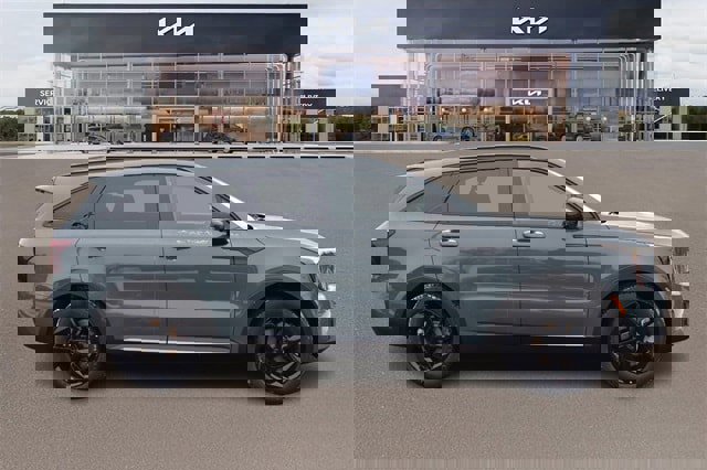 New 2026 Kia Sorento SX Prestige image 2