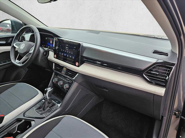 Used 2025 Volkswagen Taos S image 21