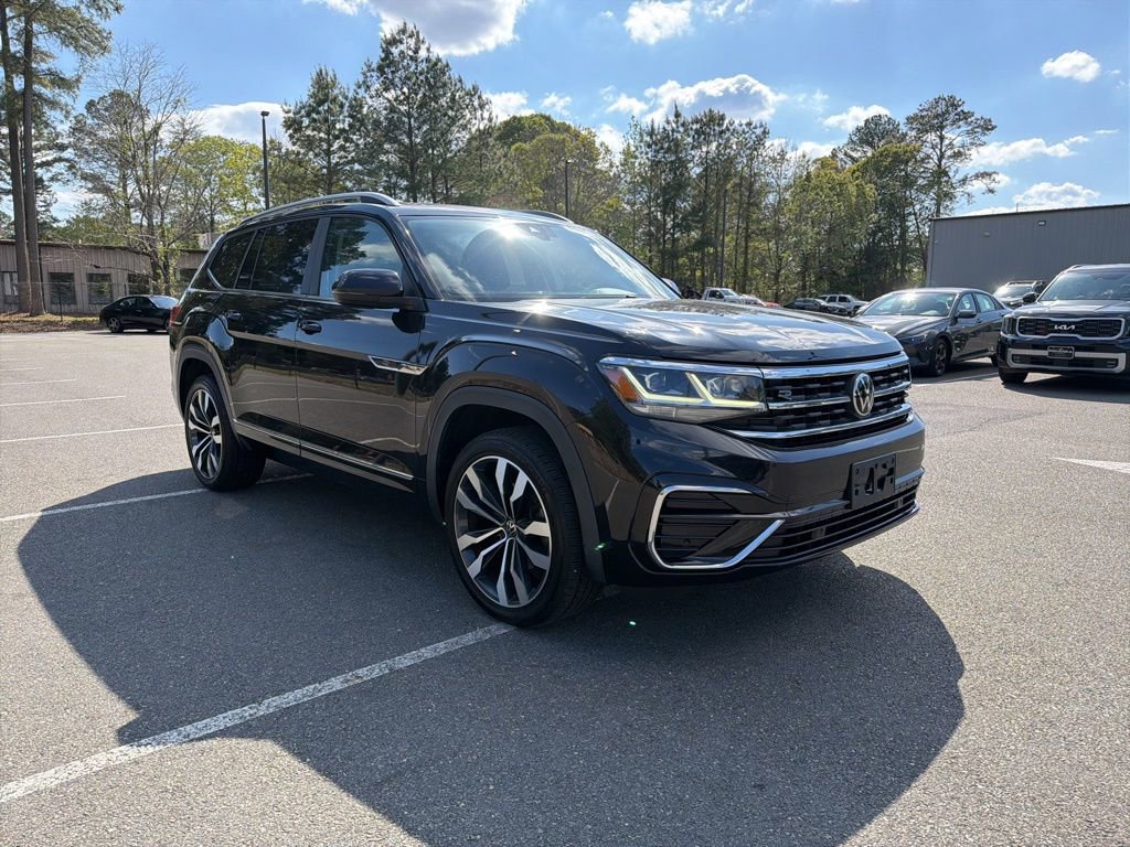 Used 2021 Volkswagen Atlas SEL R-Line AWD/4WD image 4