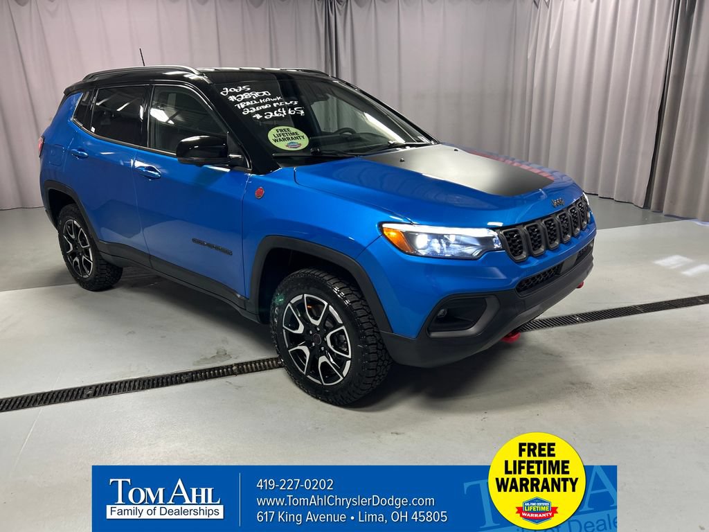 Used 2025 Jeep Compass Trailhawk w/ Trailhawk Elite Group AWD/4WD 360° Tour