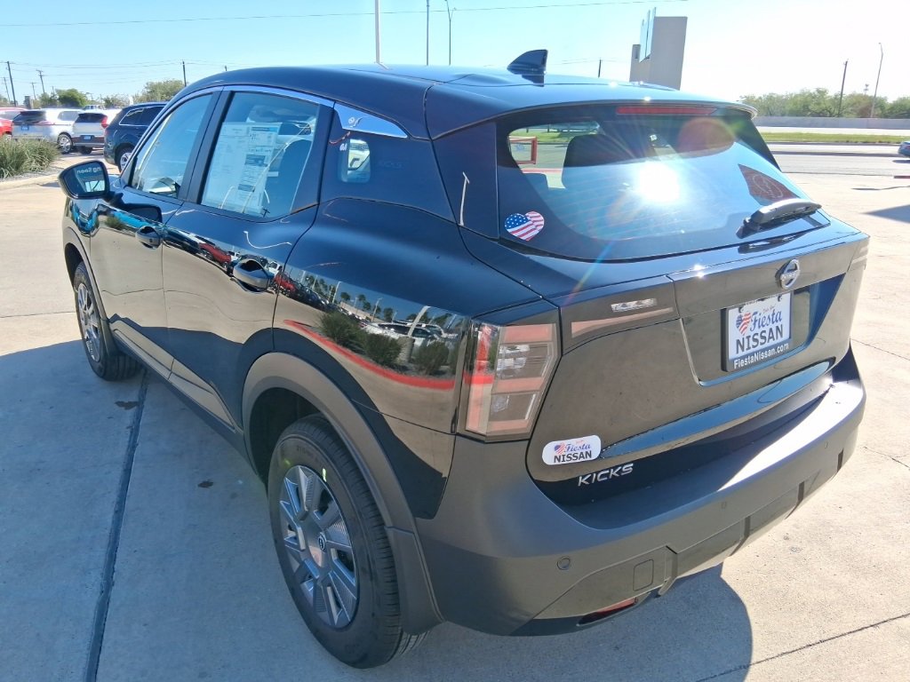 New 2026 Nissan Kicks S image 4