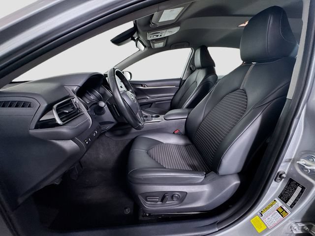 Used 2024 Toyota Camry SE FWD image 17