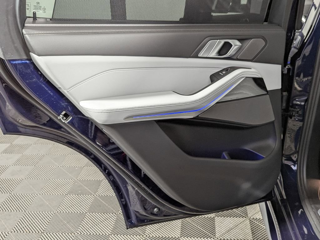 Certified 2024 BMW X5 M60i image 46