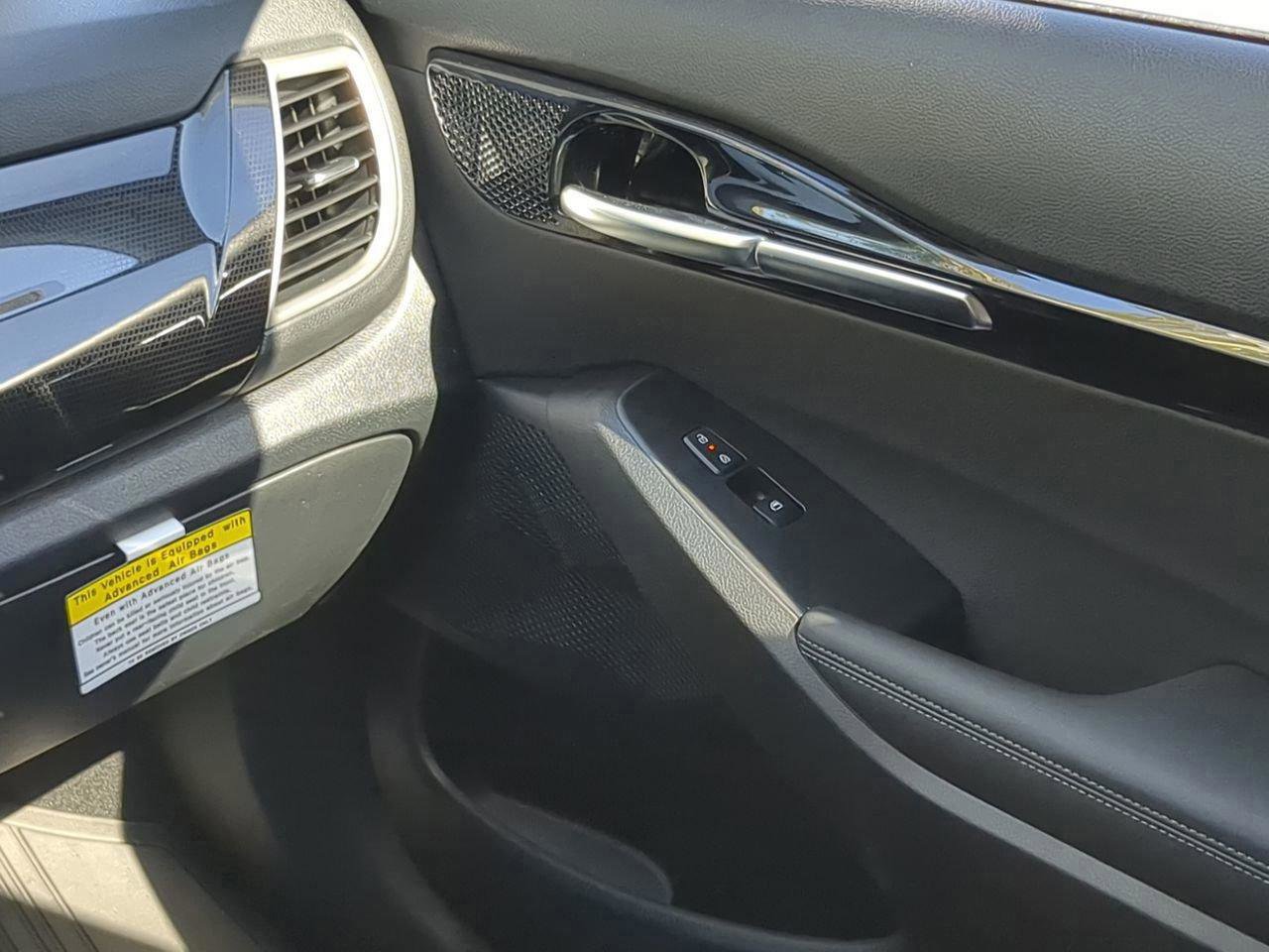 New 2026 Kia Seltos S FWD image 12