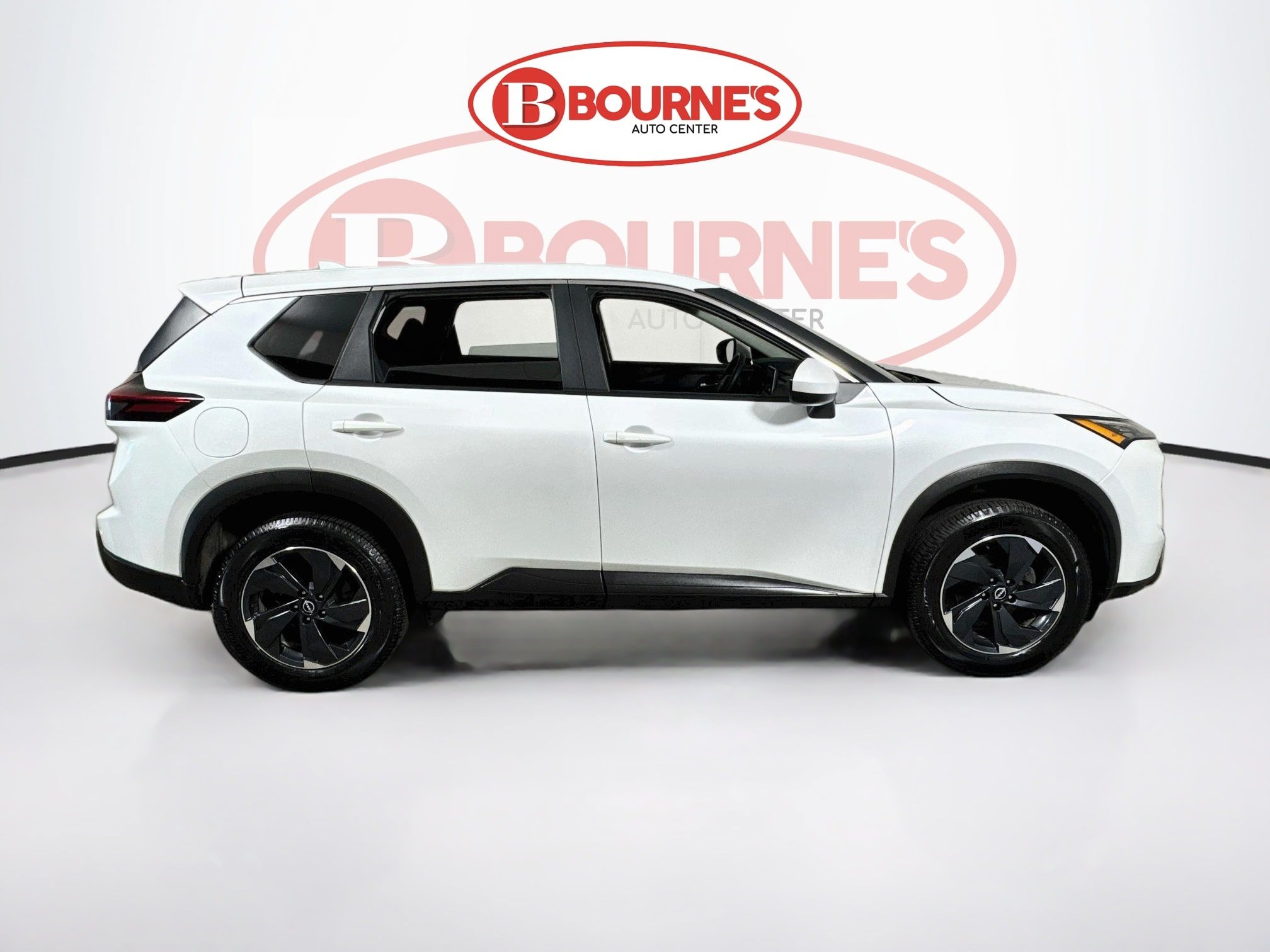 Used 2024 Nissan Rogue SV AWD/4WD image 10
