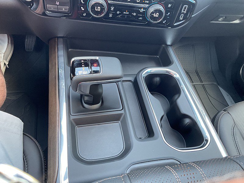 New 2026 Chevrolet Silverado 1500 High Country w/ High Country Premium Package AWD/4WD image 27