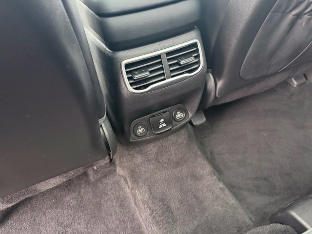 Used 2023 Hyundai Santa Fe Limited AWD/4WD image 24