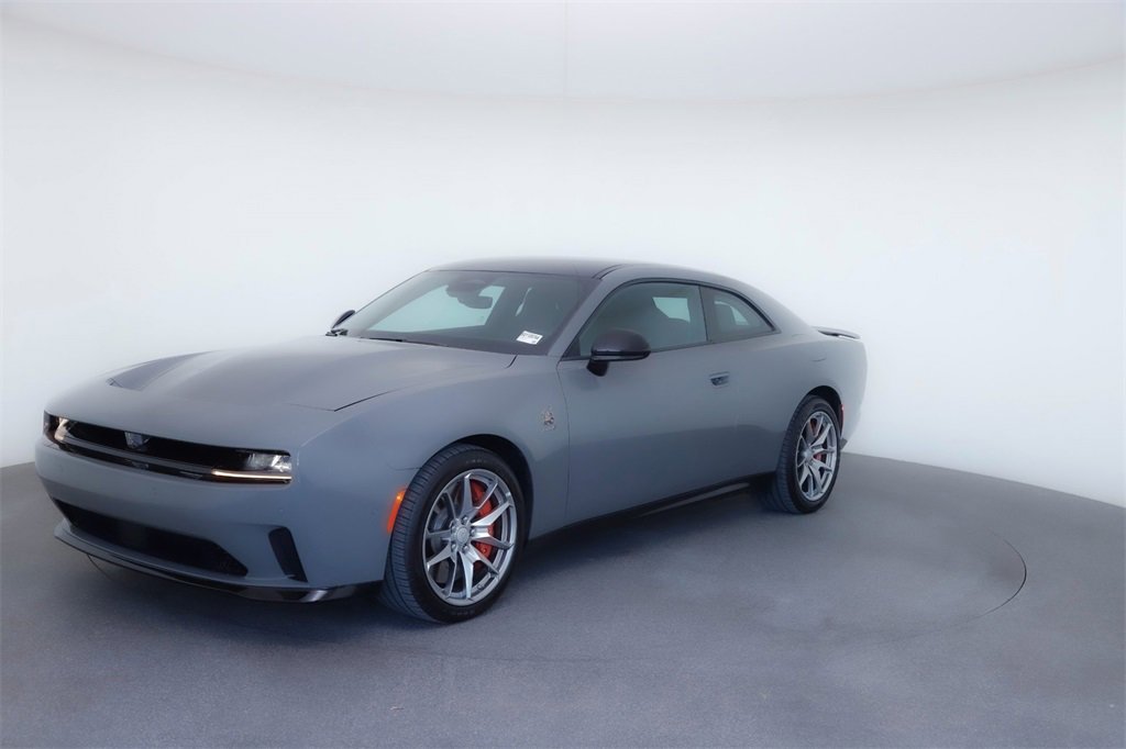 Used 2025 Dodge Charger R/T Scat Pack w/ Track Pack image 14