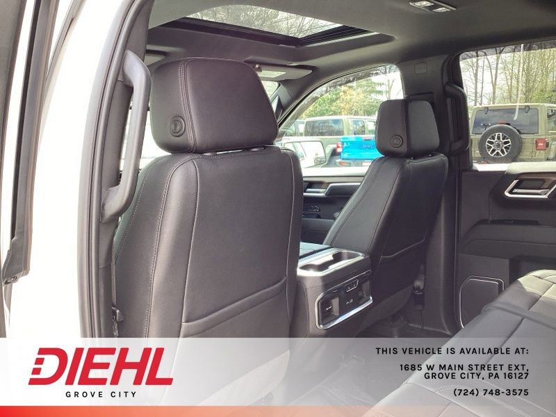 Used 2022 Chevrolet Silverado 1500 High Country w/ High Country Premium Package image 18