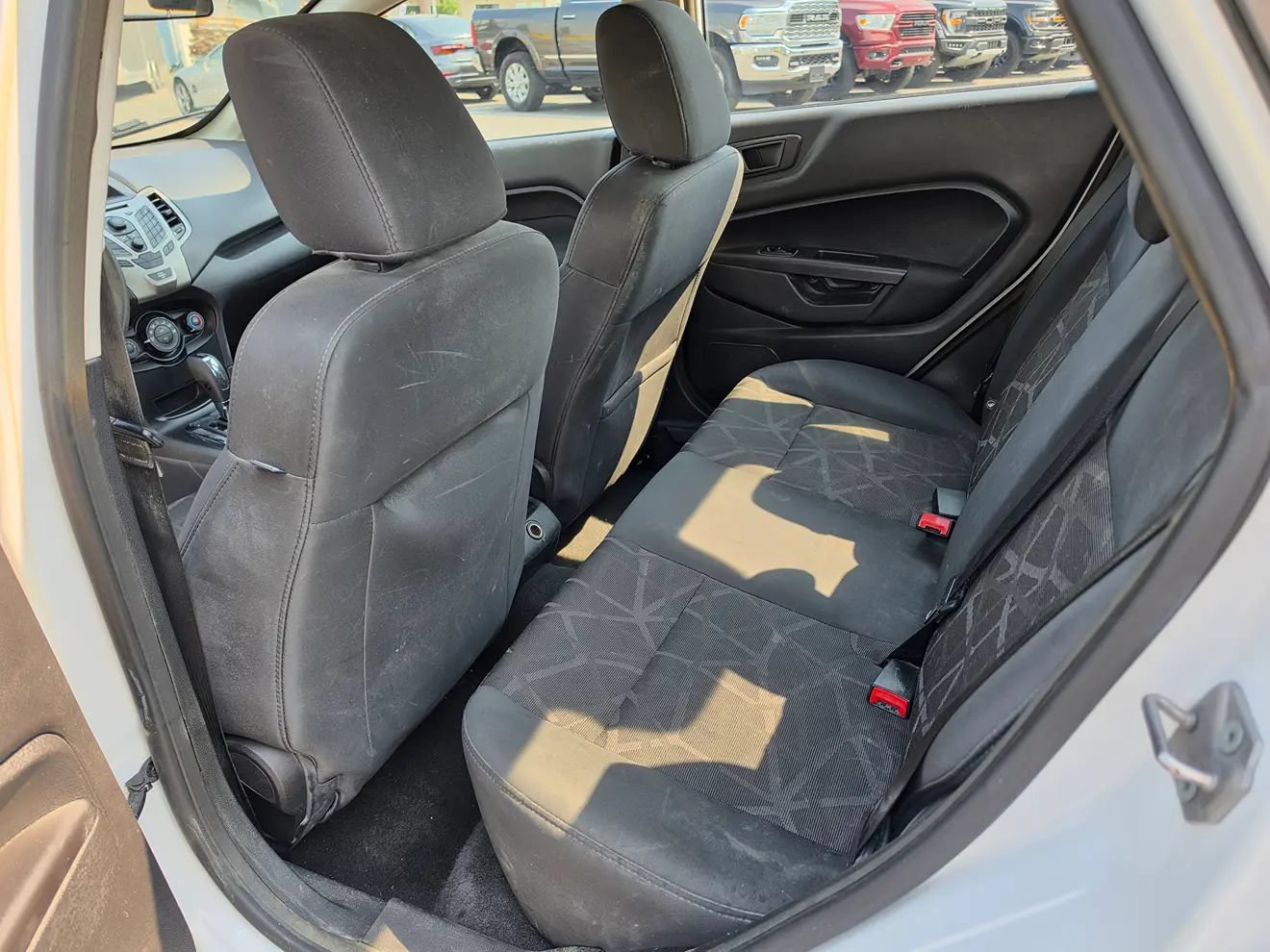 Used 2012 Ford Fiesta SE FWD image 26