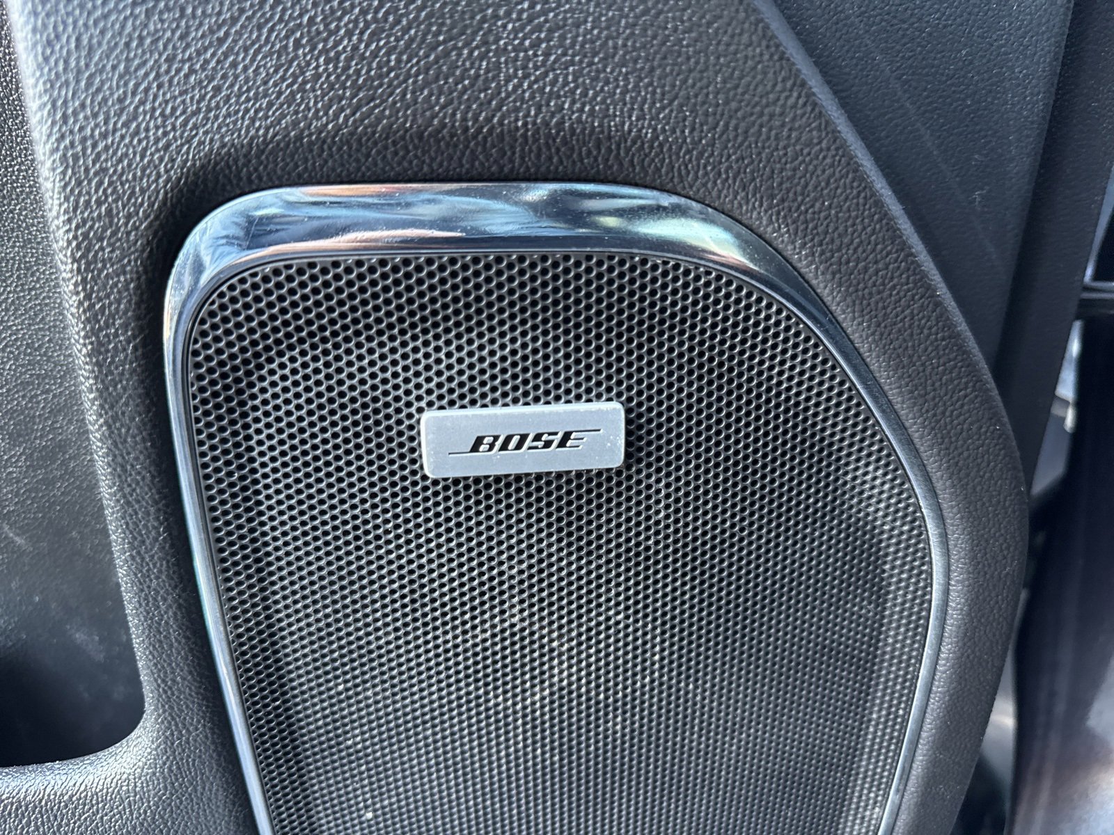 Used 2016 Chevrolet Silverado 2500 LTZ w/ LTZ Plus Package image 37