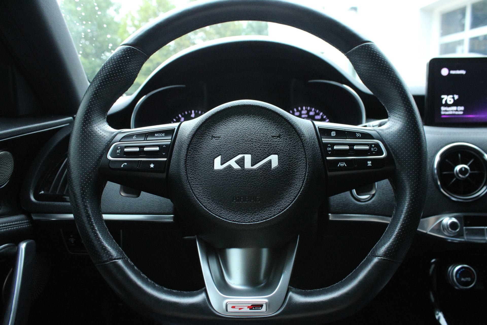 Used 2022 Kia Stinger GT-Line w/ Sun & Sound Package AWD/4WD image 32