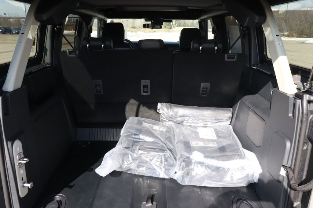 New 2026 Ford Bronco Badlands image 47