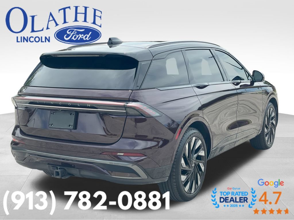 Used 2024 Lincoln Nautilus Reserve w/ Equipment Group 202A AWD/4WD image 5
