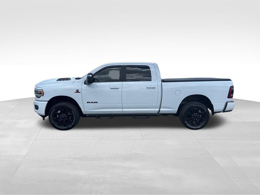 Used 2023 RAM 2500 Laramie AWD/4WD image 2