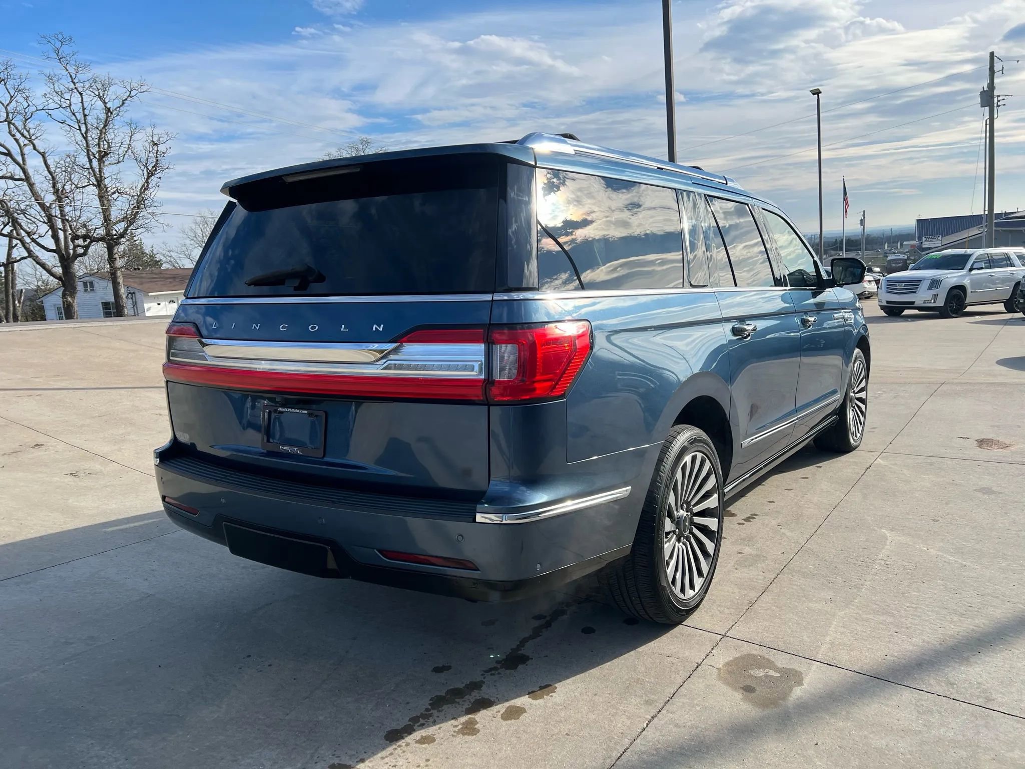 Used 2019 Lincoln Navigator L Reserve w/ Cargo Package image 9