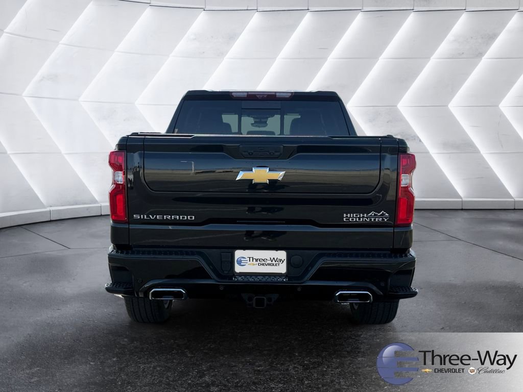 Used 2024 Chevrolet Silverado 1500 High Country image 4