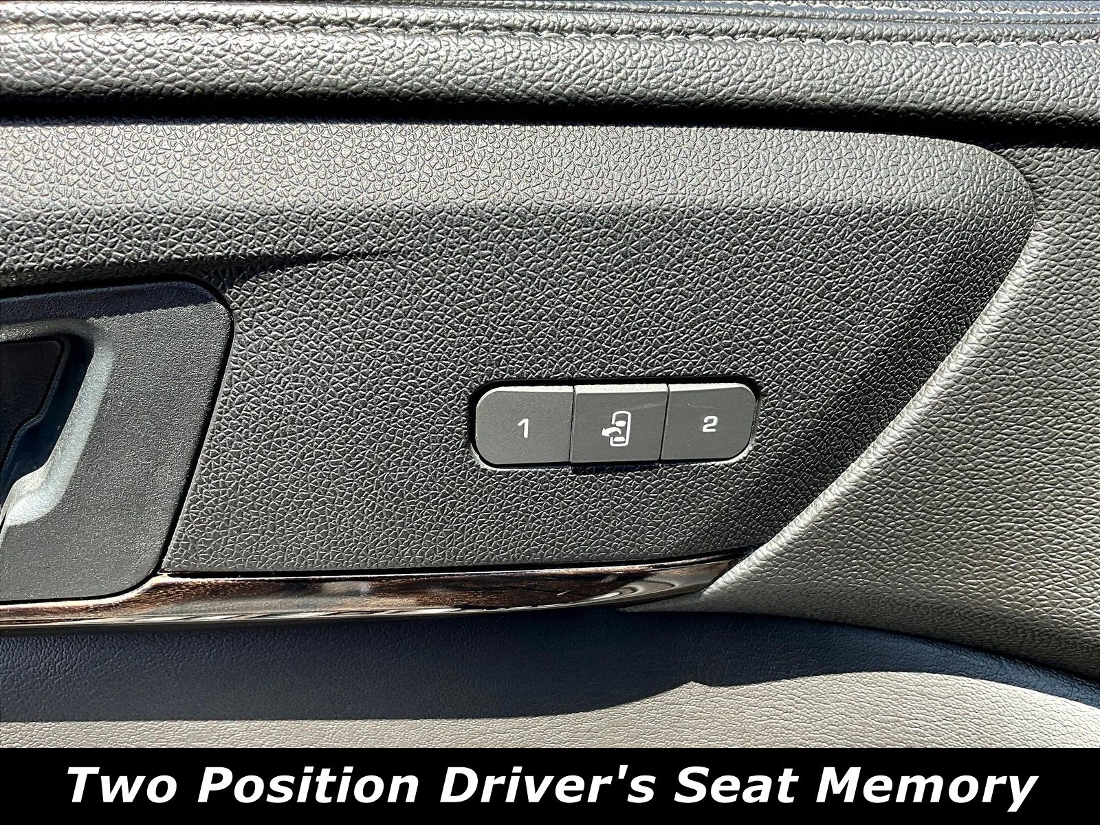 Used 2016 GMC Acadia Denali FWD image 38
