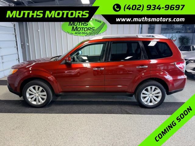 Used 2012 Subaru Forester 2.5X Touring AWD/4WD image 5