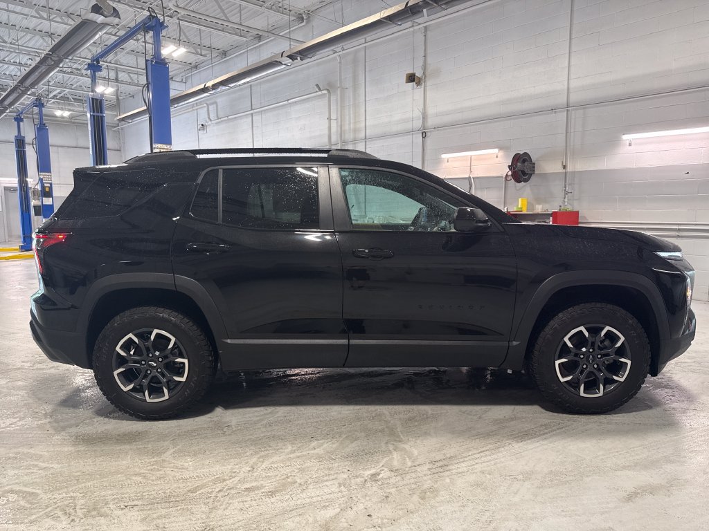New 2026 Chevrolet Equinox ACTIV w/ Convenience Package III FWD image 48