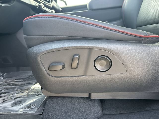 Certified 2025 Chevrolet Silverado EV RST AWD/4WD image 24