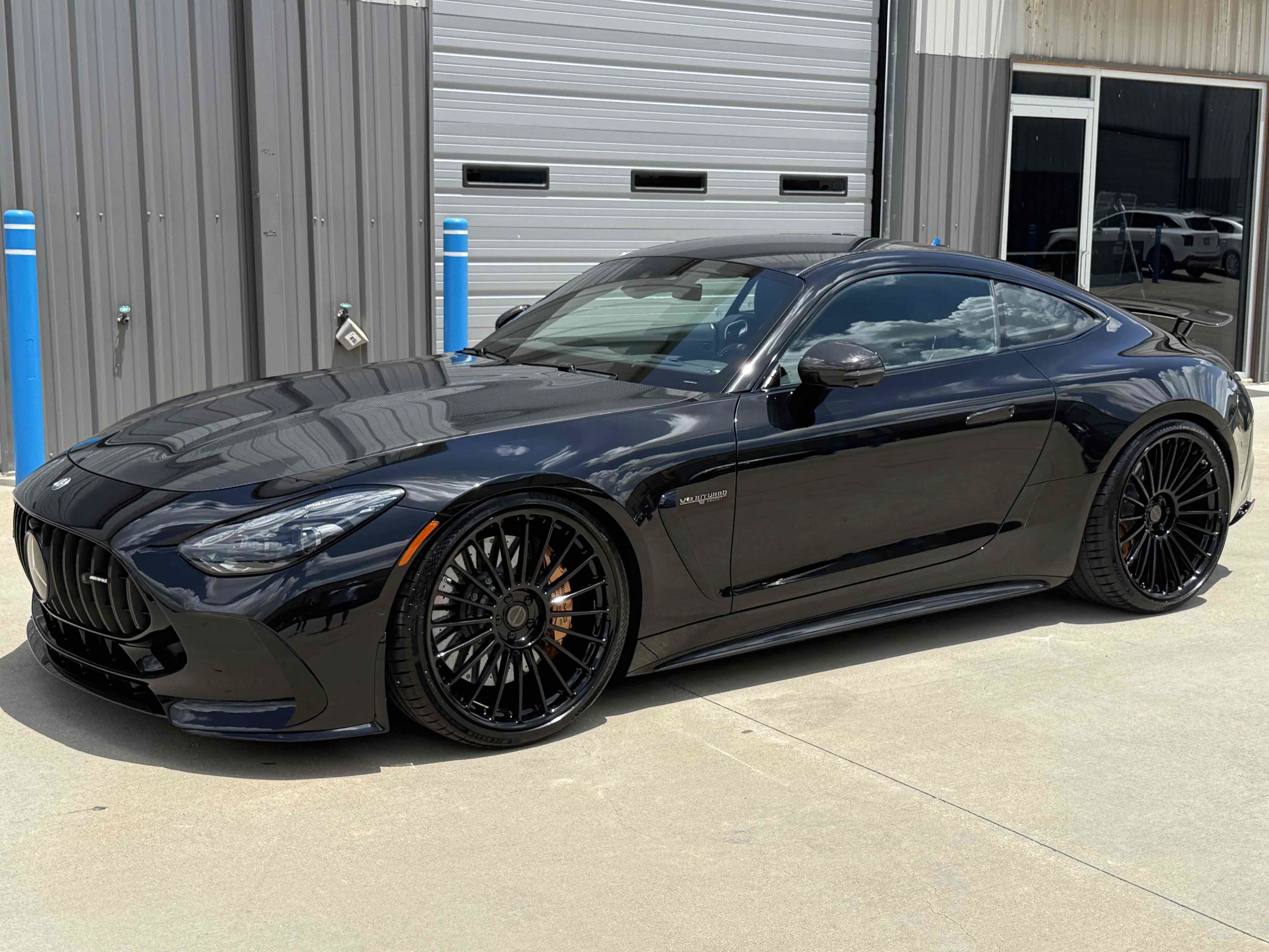 Used 2025 Mercedes-Benz AMG GT 63 image 2