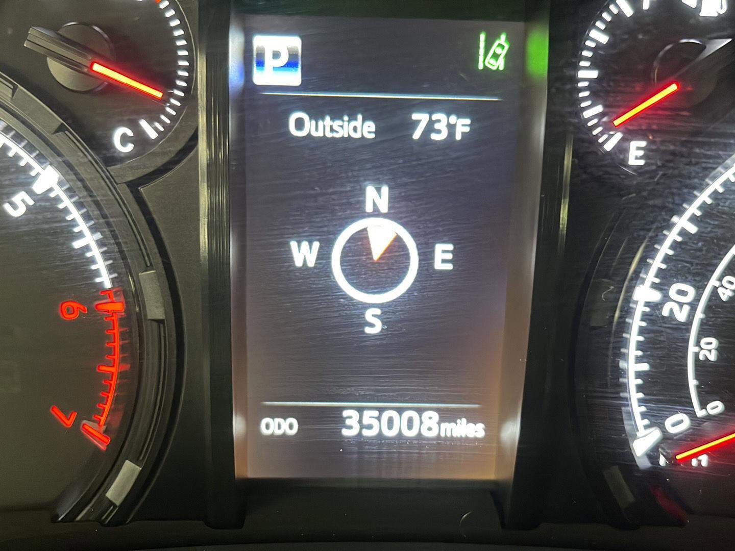 Used 2024 Toyota 4Runner SR5 Premium image 9