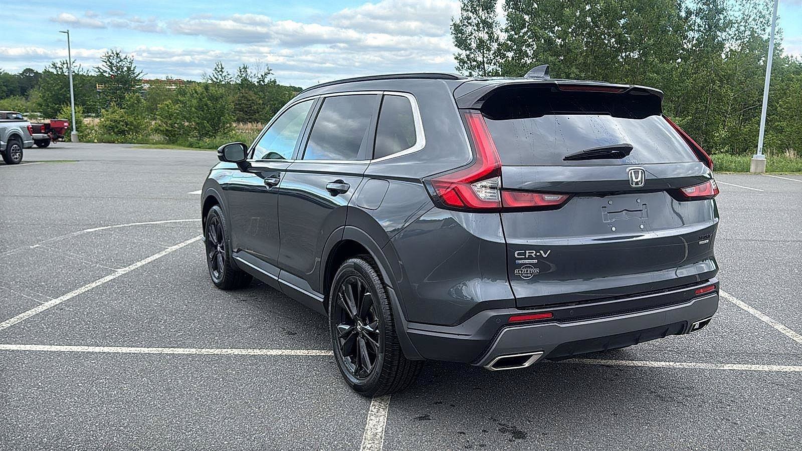 Used 2024 Honda CR-V Sport Touring image 9
