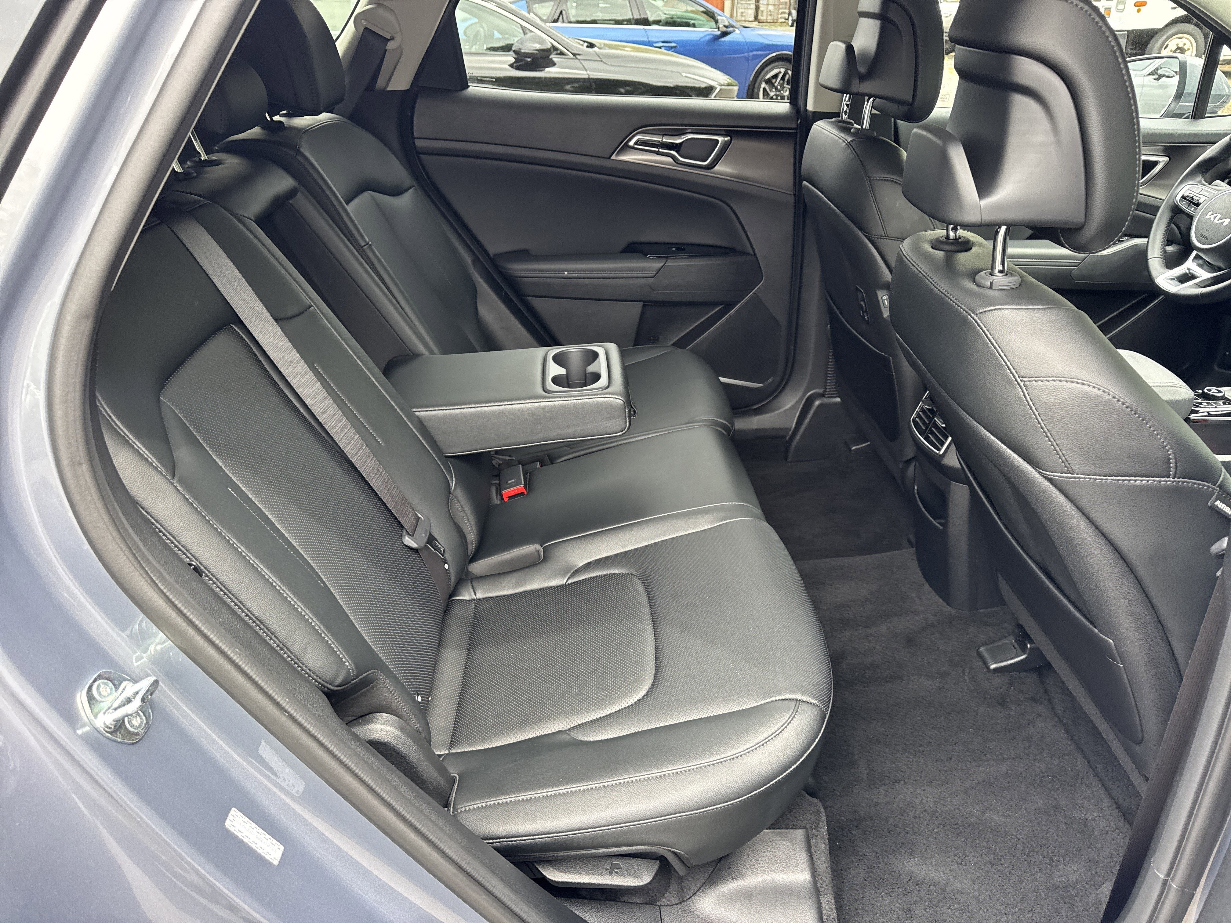 Certified 2025 Kia Sportage EX image 15