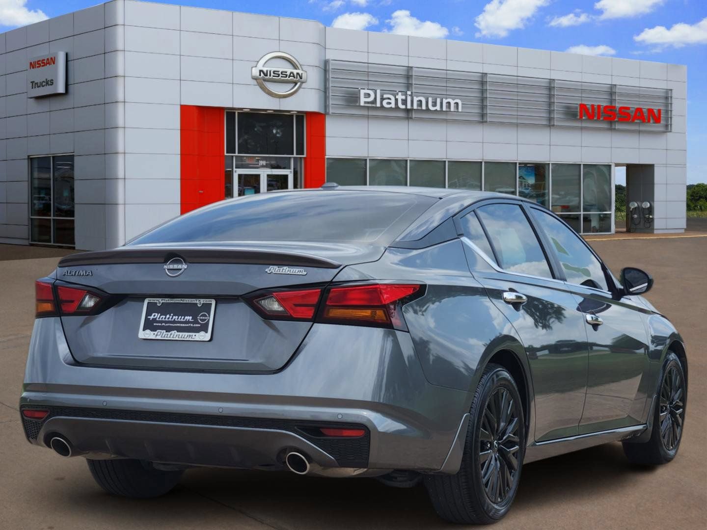 Certified 2025 Nissan Altima 2.5 SV w/ SV Special Edition Package FWD image 4