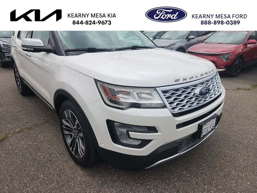 Used 2017 Ford Explorer Platinum AWD/4WD image 1
