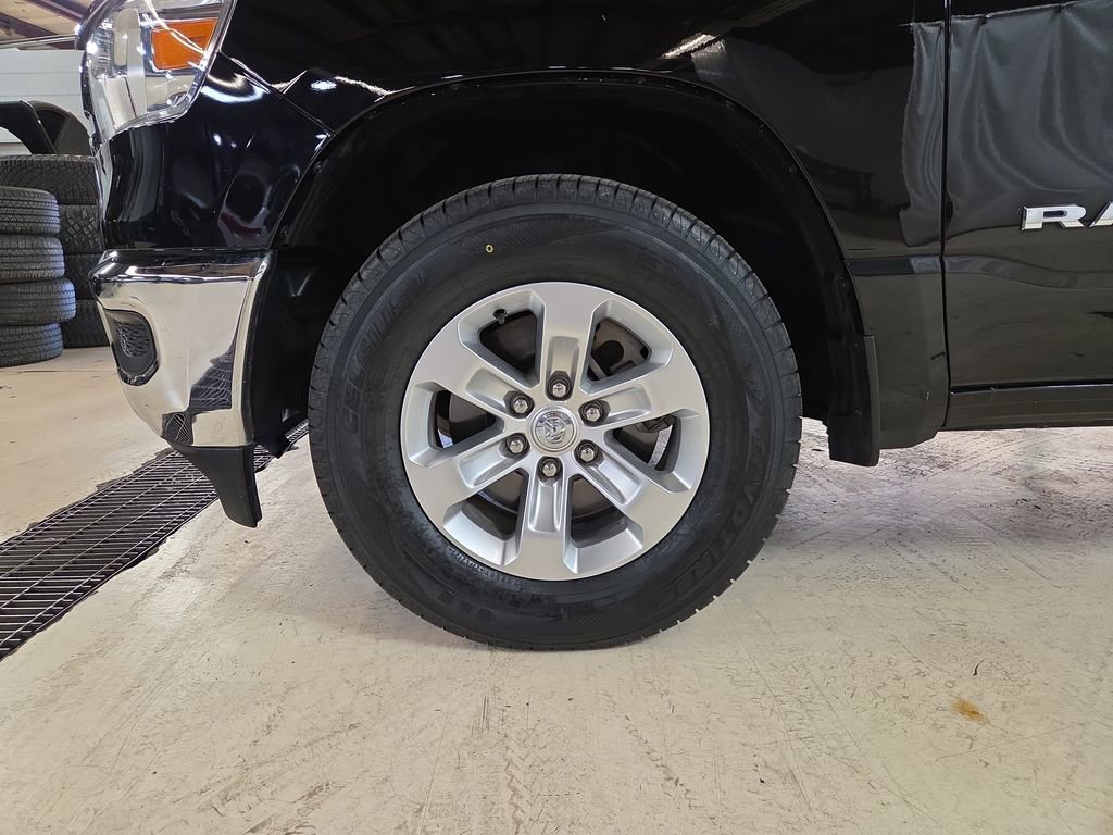 Certified 2024 RAM 1500 Laramie image 25