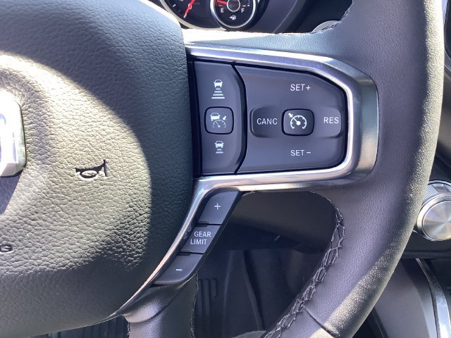 New 2026 RAM 1500 Laramie AWD/4WD image 12