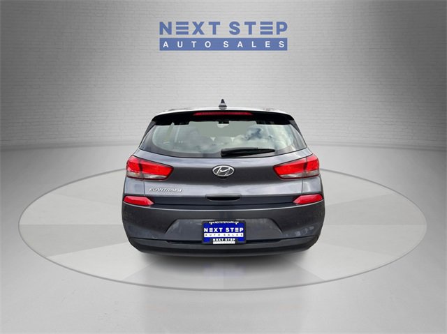 Used 2018 Hyundai Elantra GT image 7