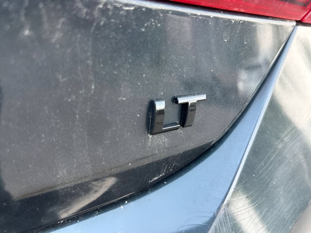 Used 2019 Chevrolet Cruze LT FWD image 4