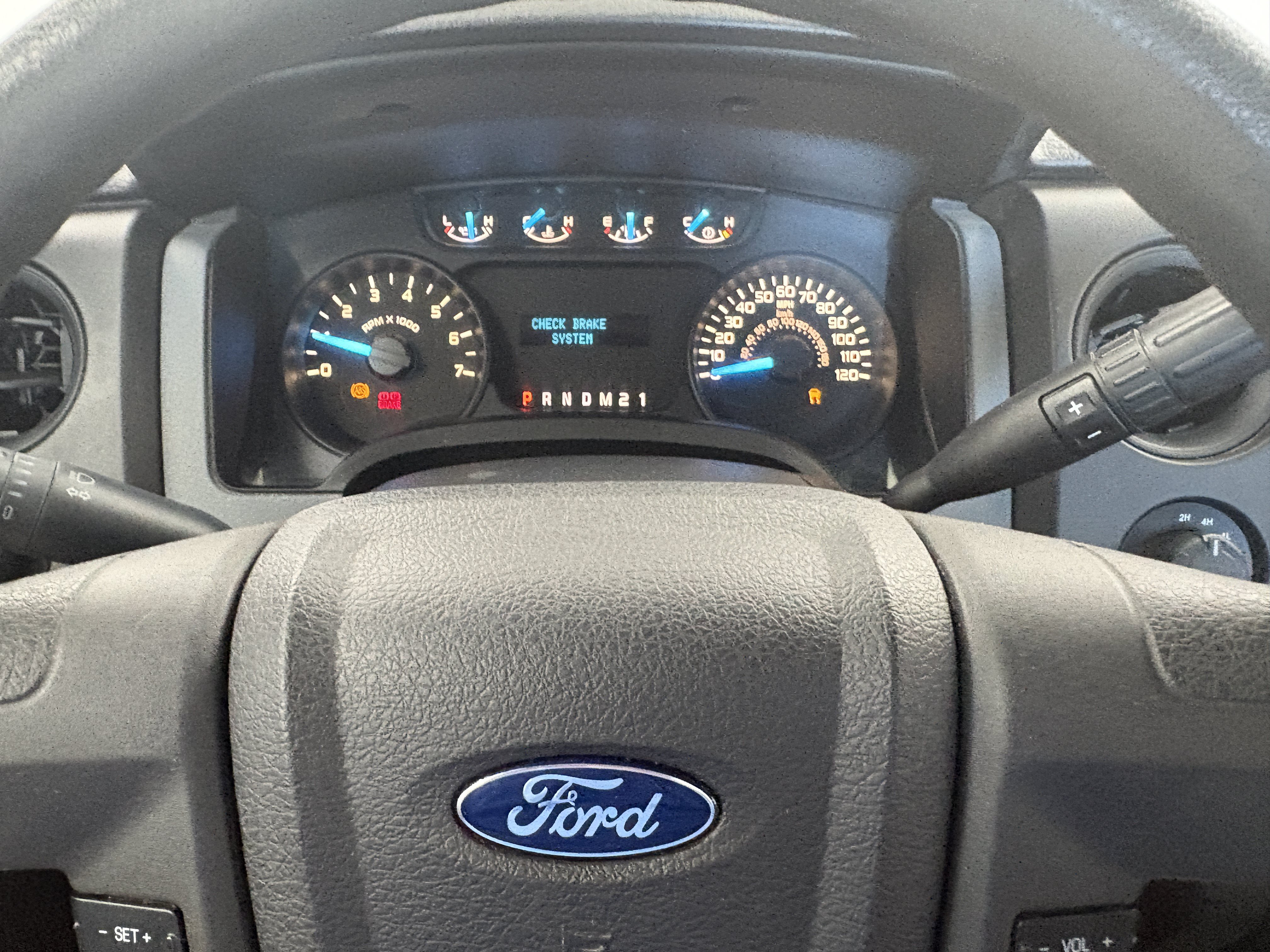 Used 2013 Ford F150 XL w/ Mid Equipment Group AWD/4WD image 23