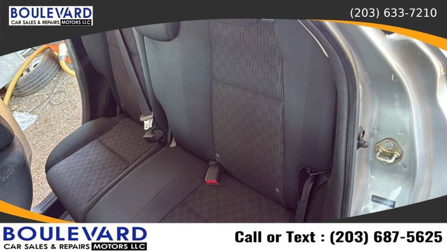 Used 2015 Honda Fit LX image 29
