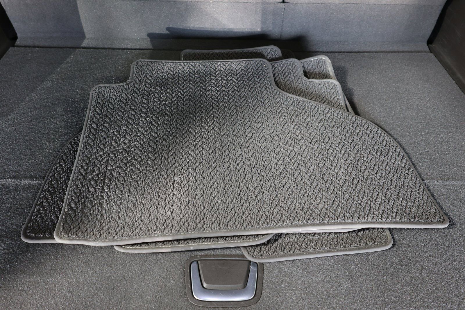 Used 2021 GMC Yukon XL Denali w/ Denali Premium Package image 51