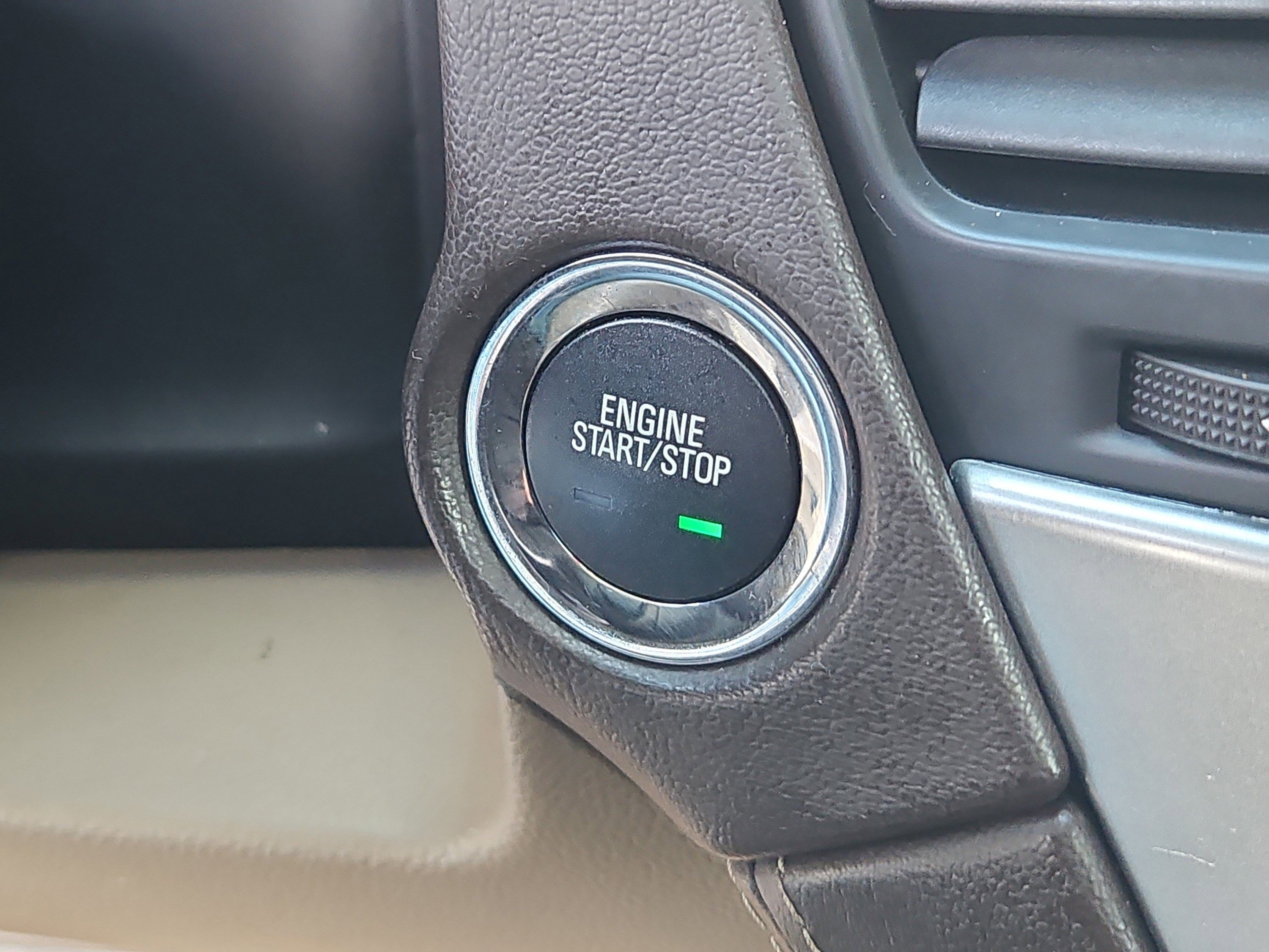 Used 2017 Chevrolet Tahoe LT image 23