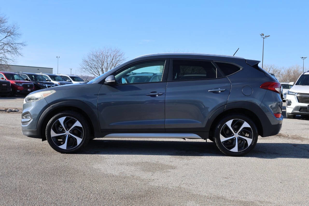 Used 2017 Hyundai Tucson Sport w/ Cargo Package AWD/4WD image 8