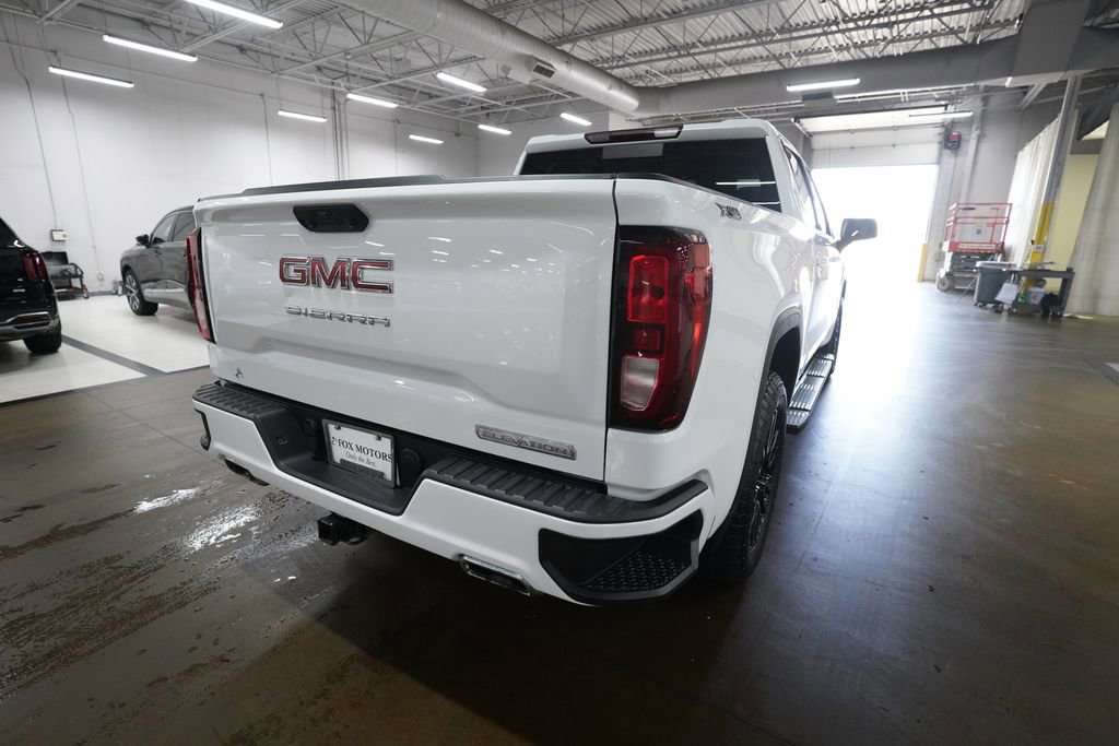 Used 2023 GMC Sierra 1500 Elevation w/ Preferred Package AWD/4WD image 13