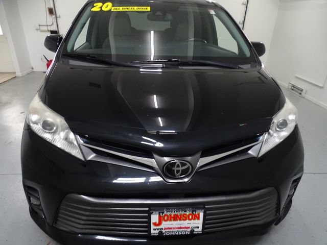 Used 2020 Toyota Sienna XLE Premium AWD/4WD image 23