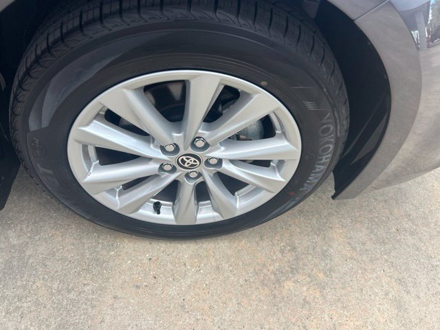 Used 2026 Toyota Corolla SE FWD image 9