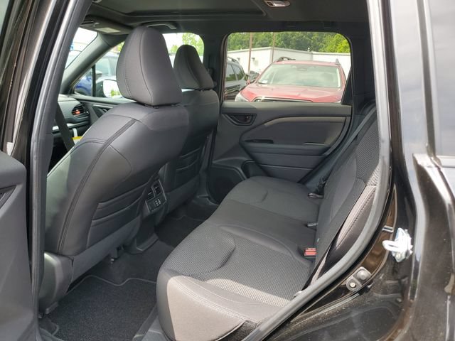 Used 2026 Subaru Forester Premium w/ Premium/Limited Package AWD/4WD image 14