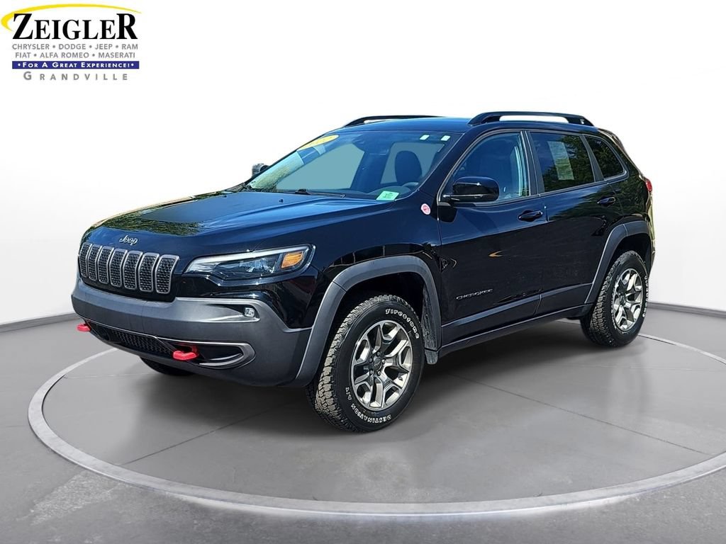 Used 2022 Jeep Cherokee Trailhawk AWD/4WD image 1