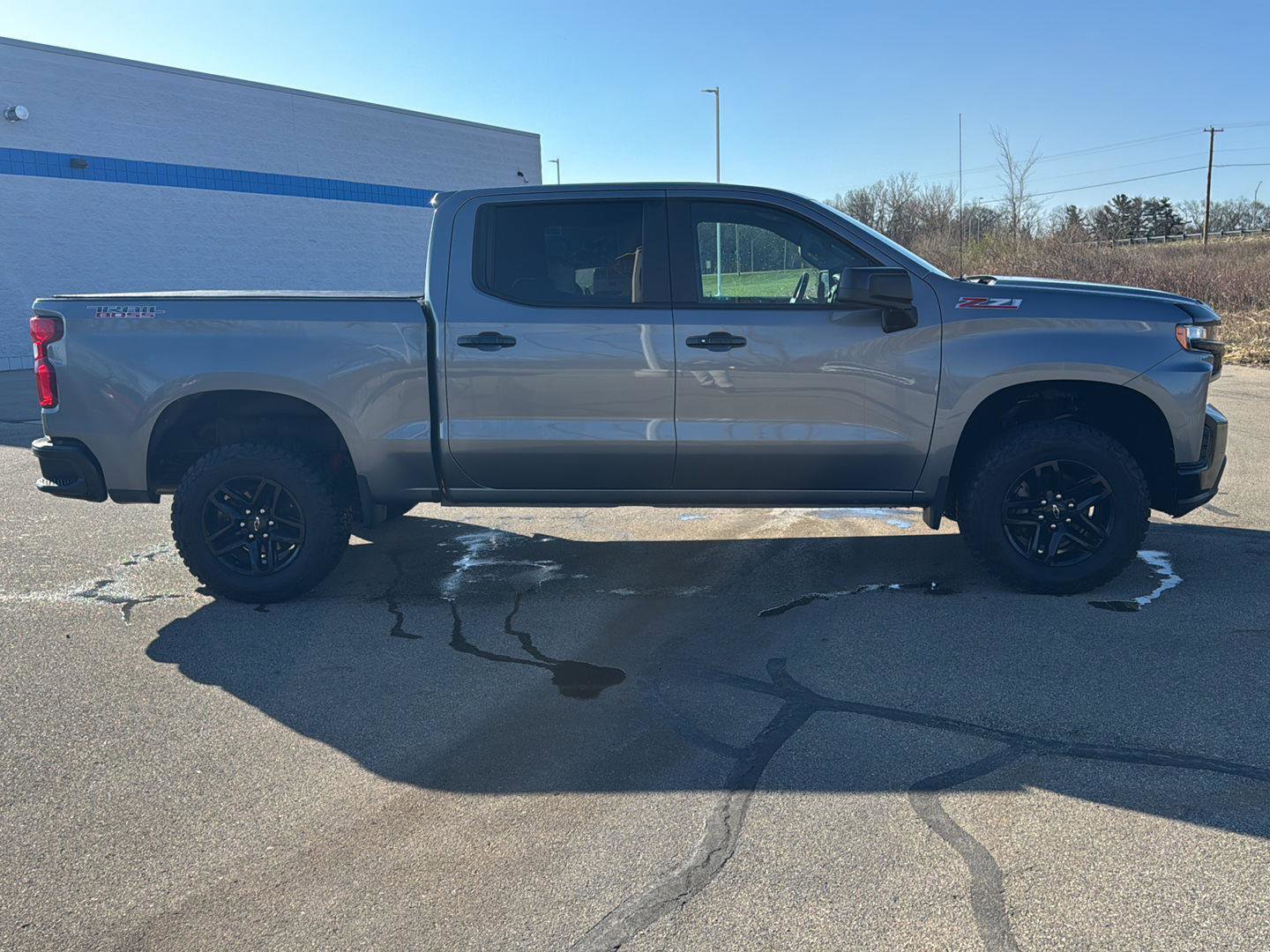 Used 2020 Chevrolet Silverado 1500 LT Trail Boss image 7